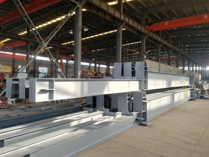 Tinggi Kekuatan Prefabrikasi Struktur baja Fabrikasi H Balok Dicat / Galvanized 0